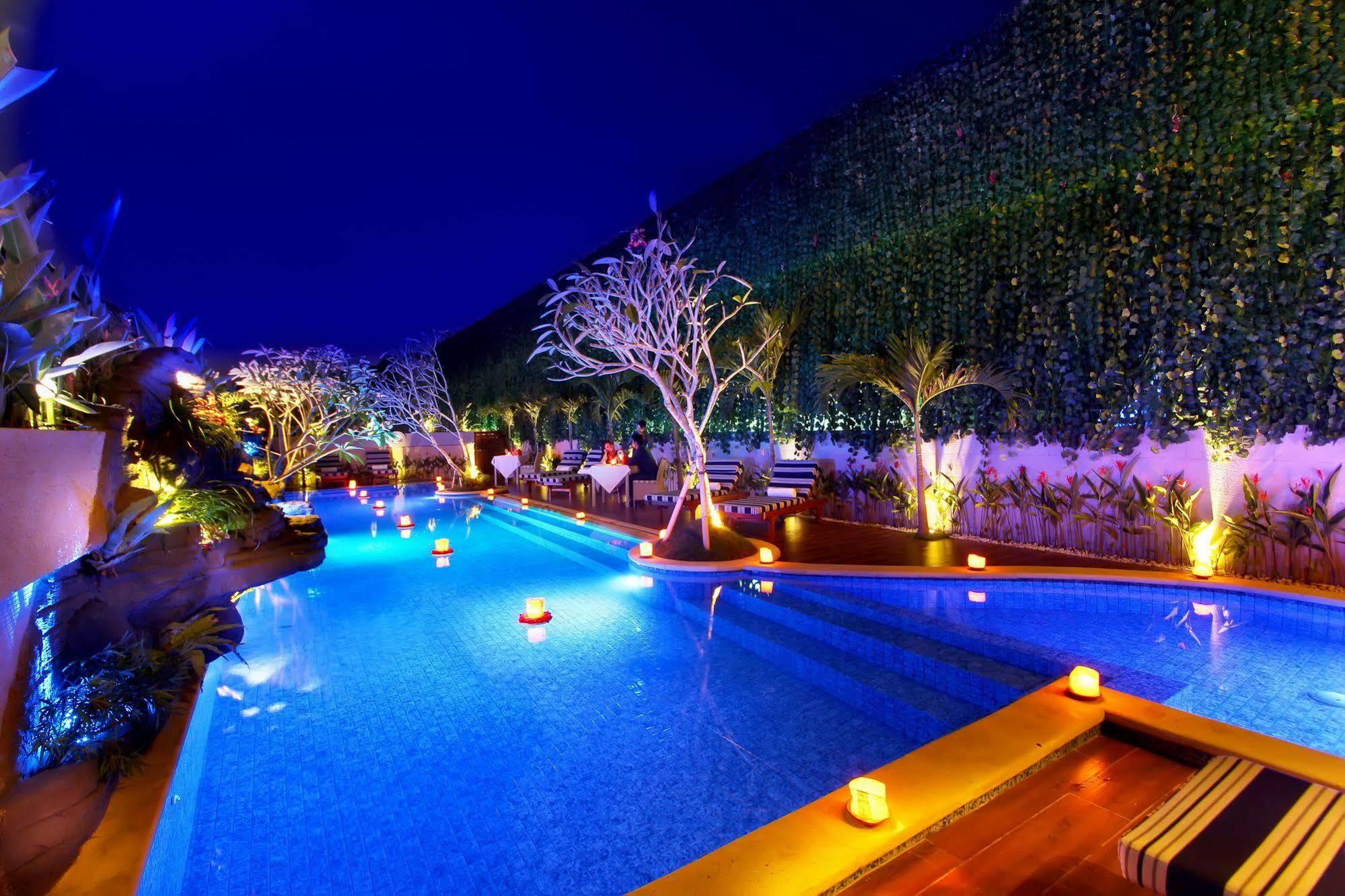 Rhadana Hotel Kuta Lombok Zewnętrze zdjęcie